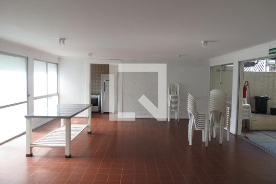 Área comum de apartamento para alugar com 2 quartos, 50m² em Parque Monteiro Soares, São Paulo