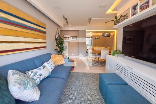 Sala de apartamento à venda com 3 quartos, 105m² em Cantagalo, Niterói