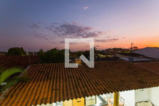 Vista da Varanda do Quarto 4 de casa para alugar com 4 quartos, 200m² em Jardim Europa, Uberlândia