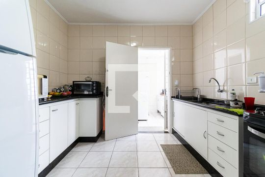 Cozinha de casa à venda com 3 quartos, 200m² em Jabaquara, São Paulo