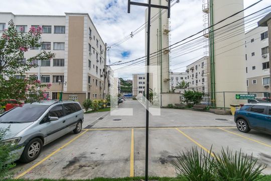Vista da Sala de apartamento para alugar com 2 quartos, 45m² em Parada de Lucas, Rio de Janeiro