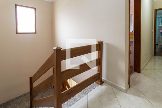 Corredor de casa à venda com 3 quartos, 150m² em Vila Rosália, Guarulhos
