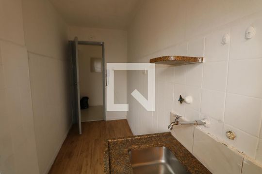 Cozinha de apartamento à venda com 1 quarto, 56m² em Pompeia, São Paulo