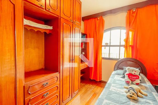 Quarto  de casa à venda com 3 quartos, 352m² em Jardim Brasil (zona Norte), São Paulo