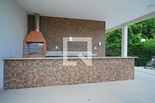 Área comum - Churrasqueira de apartamento à venda com 2 quartos, 42m² em Protásio Alves, Porto Alegre