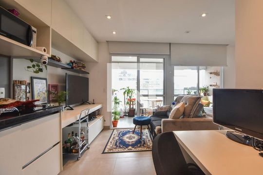 Cozinha de apartamento para alugar com 1 quarto, 33m² em Brooklin Paulista, São Paulo