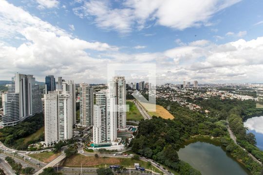 Vista de apartamento à venda com 1 quarto, 54m² em Alphaville, Barueri
