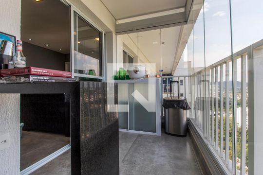 Varanda de apartamento à venda com 1 quarto, 54m² em Alphaville, Barueri