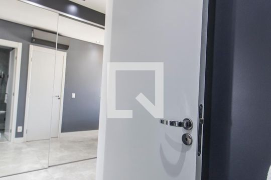 Banheiro da Suíte de apartamento à venda com 1 quarto, 54m² em Alphaville, Barueri
