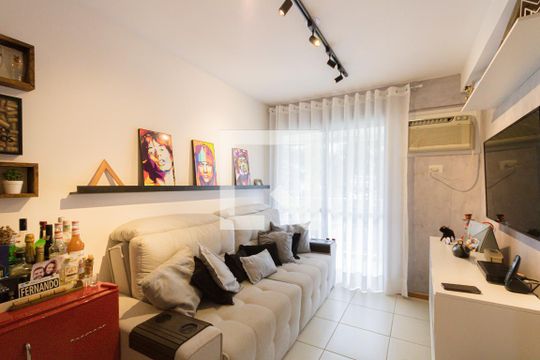 Apartamento para alugar com 2 quartos, 64m² em Jacarepaguá, Rio de Janeiro