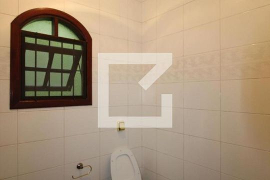 Banheiro de casa para alugar com 3 quartos, 210m² em Chácara Belenzinho, São Paulo