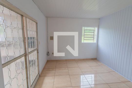 Entrada de casa à venda com 2 quartos, 180m² em Feitoria, São Leopoldo