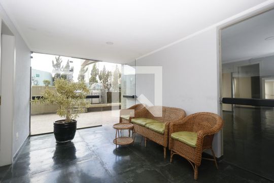 Living de apartamento para alugar com 3 quartos, 205m² em Santana, São Paulo