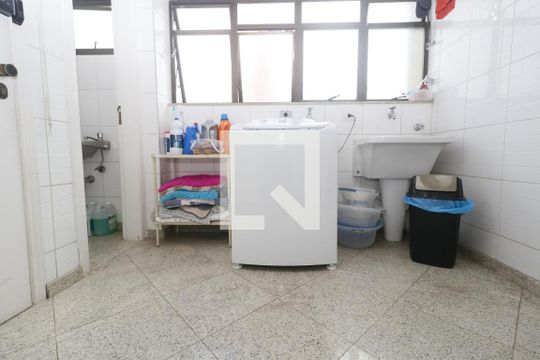 Área de Serviço de apartamento para alugar com 3 quartos, 205m² em Santana, São Paulo