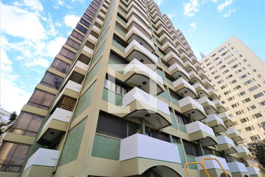 Fachada do bloco de apartamento para alugar com 3 quartos, 205m² em Santana, São Paulo