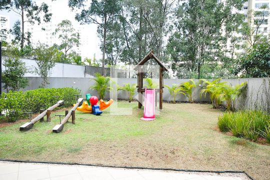 Playground de apartamento à venda com 3 quartos, 70m² em Parque Reboucas, São Paulo