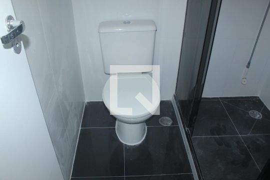 Banheiro da Suíte de apartamento à venda com 3 quartos, 75m² em Usina Piratininga, São Paulo