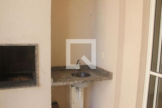Sacada de apartamento à venda com 3 quartos, 75m² em Usina Piratininga, São Paulo