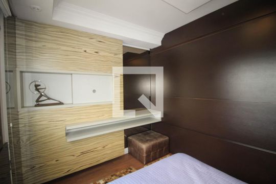 Quarto Suíte de apartamento para alugar com 2 quartos, 110m² em Marechal Rondon, Canoas