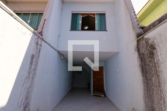 Garagem de casa à venda com 3 quartos, 120m² em Vila Bela Vista, Santo André
