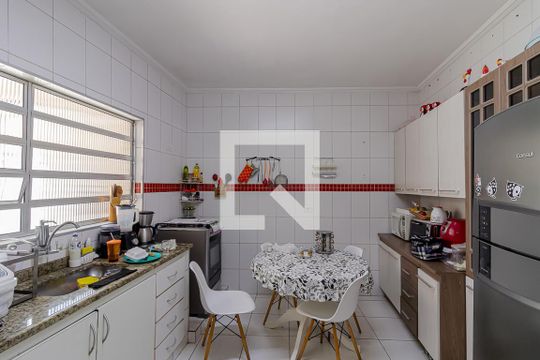 Cozinha de casa à venda com 3 quartos, 3000m² em Vila Moraes, São Paulo