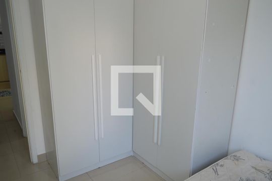 Quarto 2 de apartamento à venda com 2 quartos, 45m² em Vila Monumento, São Paulo
