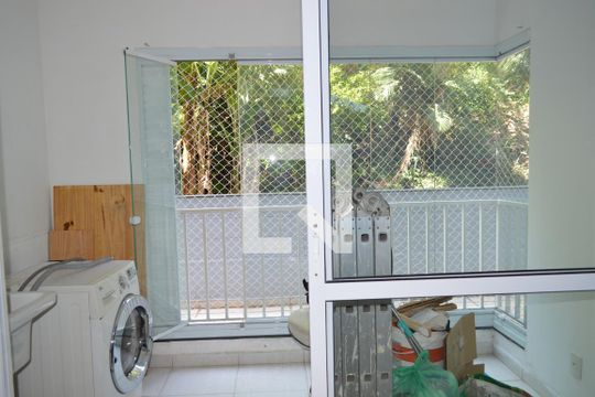 Cozinha de apartamento à venda com 2 quartos, 45m² em Vila Monumento, São Paulo