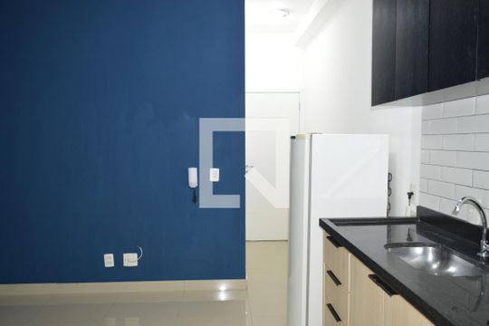 Sala de apartamento à venda com 2 quartos, 45m² em Vila Monumento, São Paulo