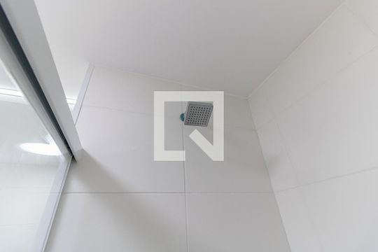 Banheiro da Suíte de apartamento para alugar com 2 quartos, 55m² em Vila Dom Pedro I, São Paulo