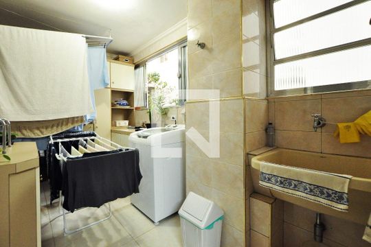 Área de Serviço de apartamento à venda com 3 quartos, 180m² em Jardim Paulista, São Paulo