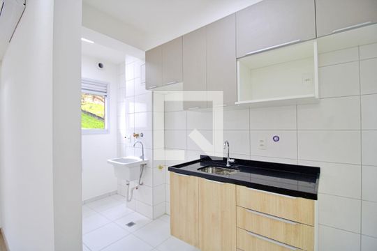 Cozinha de apartamento à venda com 2 quartos, 45m² em Vila Andrade, São Paulo