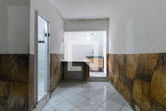 Sala/Cozinha de casa para alugar com 1 quarto, 36m² em Vila Arriete, São Paulo