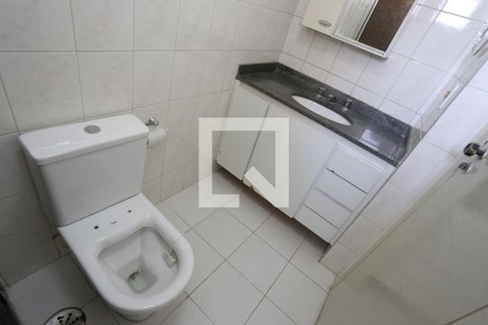 Banheiro da Suíte de apartamento à venda com 2 quartos, 72m² em Vila Ré, São Paulo