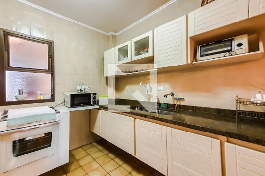 Cozinha - Armários de apartamento para alugar com 4 quartos, 152m² em Barra Funda, Guarujá