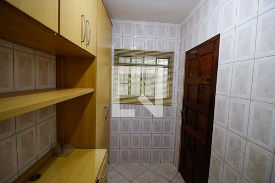 Escritório de casa para alugar com 3 quartos, 170m² em Penha de França, São Paulo
