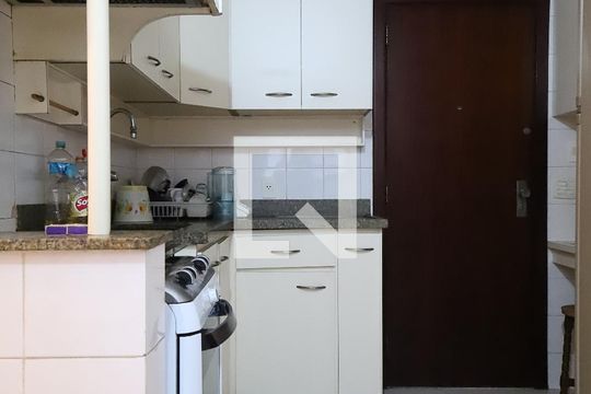 Cozinha de apartamento à venda com 3 quartos, 110m² em Recreio dos Bandeirantes, Rio de Janeiro