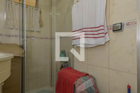 Banheiro de apartamento à venda com 2 quartos, 47m² em Santa Cecilia, São Paulo