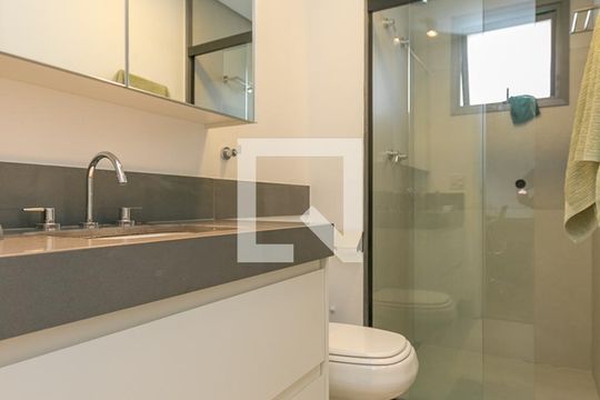 Banheiro da Suíte 2 de apartamento para alugar com 3 quartos, 158m² em Cidade Monções, São Paulo