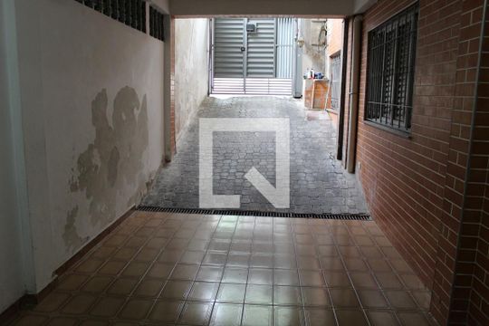 Garagem  de casa à venda com 7 quartos, 338m² em Casa Verde, São Paulo