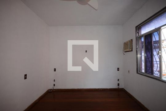 Sala de apartamento para alugar com 2 quartos, 200m² em Bento Ribeiro, Rio de Janeiro