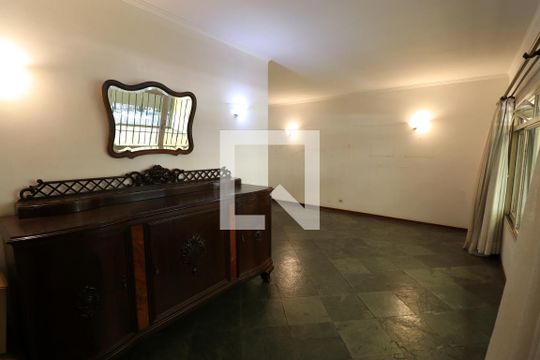 Casa para alugar com 3 quartos, 184m² em Perdizes, São Paulo