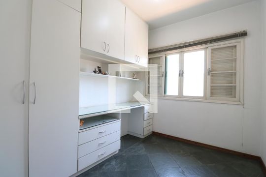 Quarto 2 de casa para alugar com 3 quartos, 184m² em Perdizes, São Paulo