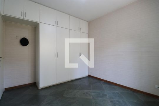 Quarto Suíte de casa para alugar com 3 quartos, 184m² em Perdizes, São Paulo