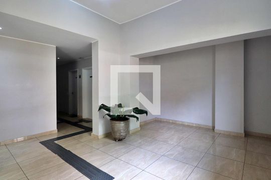 Hall social de apartamento para alugar com 2 quartos, 49m² em Vila João Ramalho, Santo André