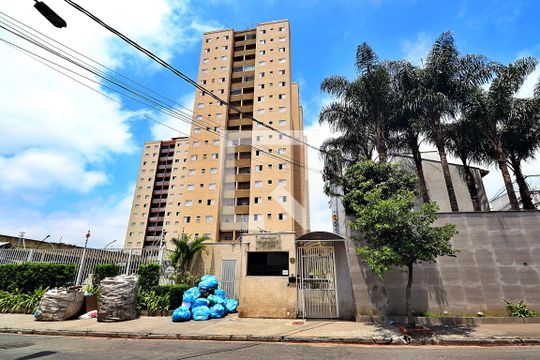 Fachada de apartamento para alugar com 2 quartos, 49m² em Vila João Ramalho, Santo André