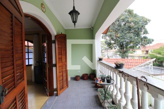 Varanda da suíte 3 de casa à venda com 3 quartos, 1000m² em Jardim Santa Helena, São Paulo