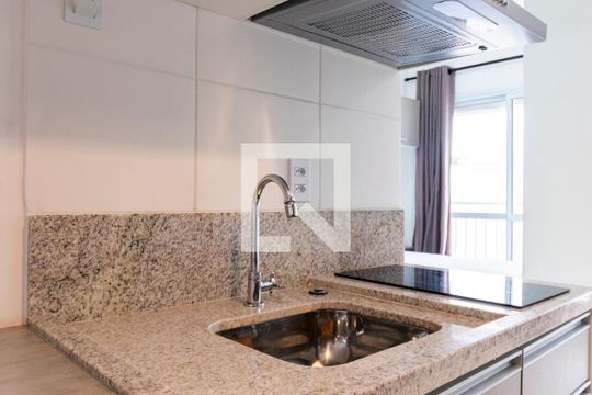 Studio de kitnet/studio para alugar com 1 quarto, 26m² em Liberdade, São Paulo