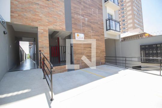 Área comum de apartamento para alugar com 2 quartos, 48m² em Vila Santa Edwiges, São Paulo