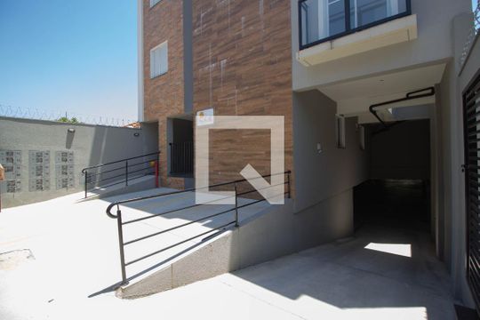 Área comum de apartamento para alugar com 2 quartos, 48m² em Vila Santa Edwiges, São Paulo