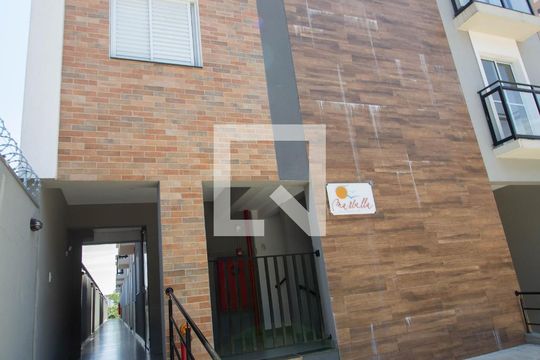 Área comum de apartamento para alugar com 2 quartos, 48m² em Vila Santa Edwiges, São Paulo